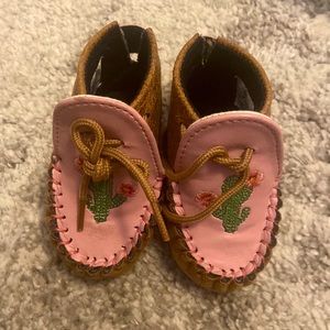 Infant boots